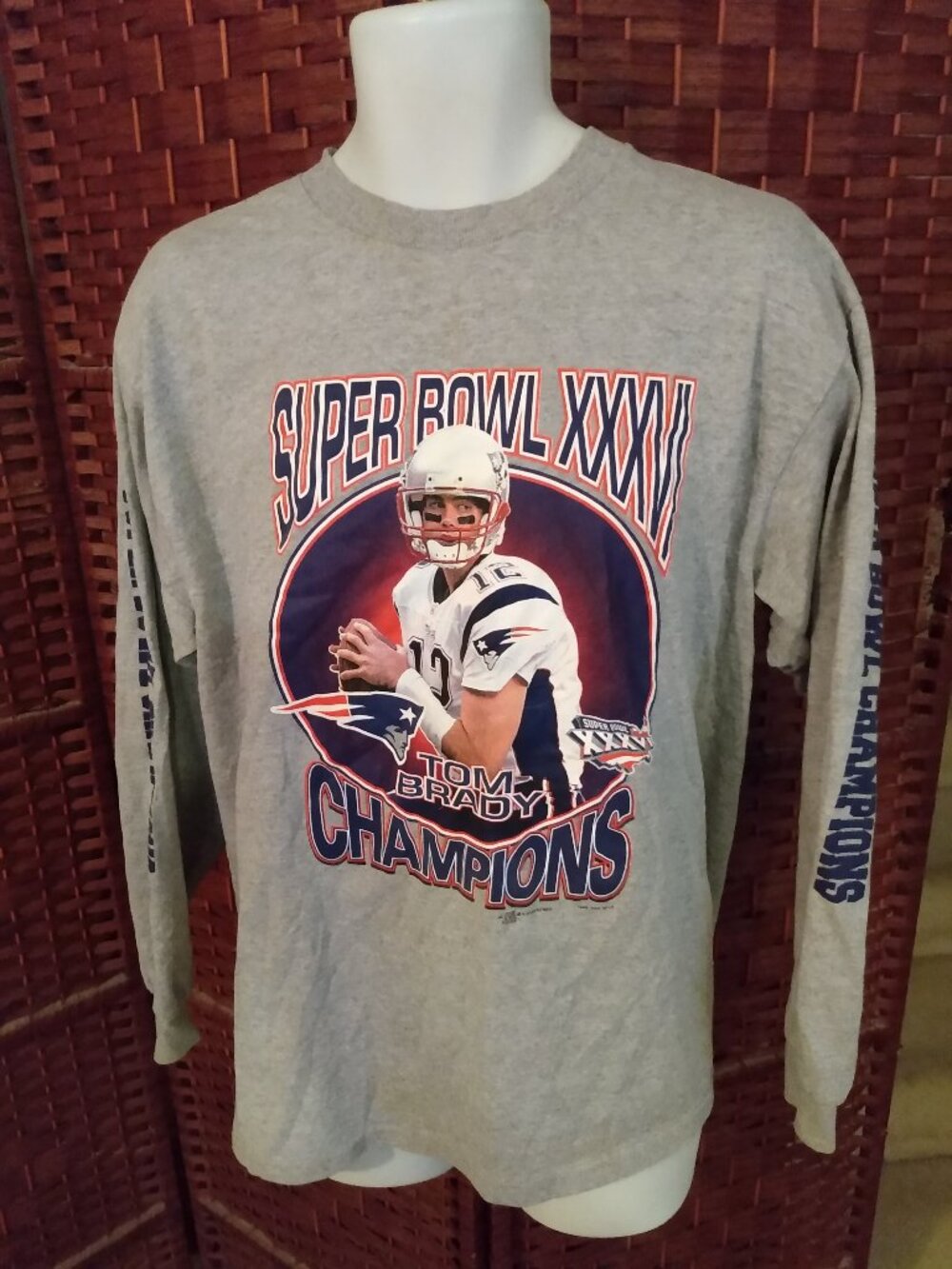 Vintage 2002 New England Patriots Shirt Super Bowl Champions Tom Brady LRG Y2K